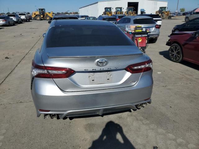 2018 TOYOTA CAMRY XSE 4T1B61HK5JU620397