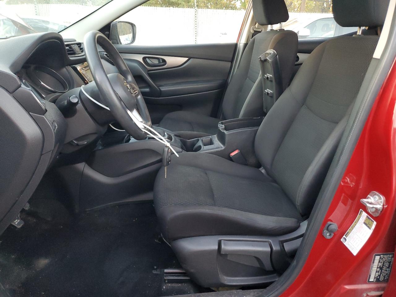 NISSAN ROGUE SPORT S