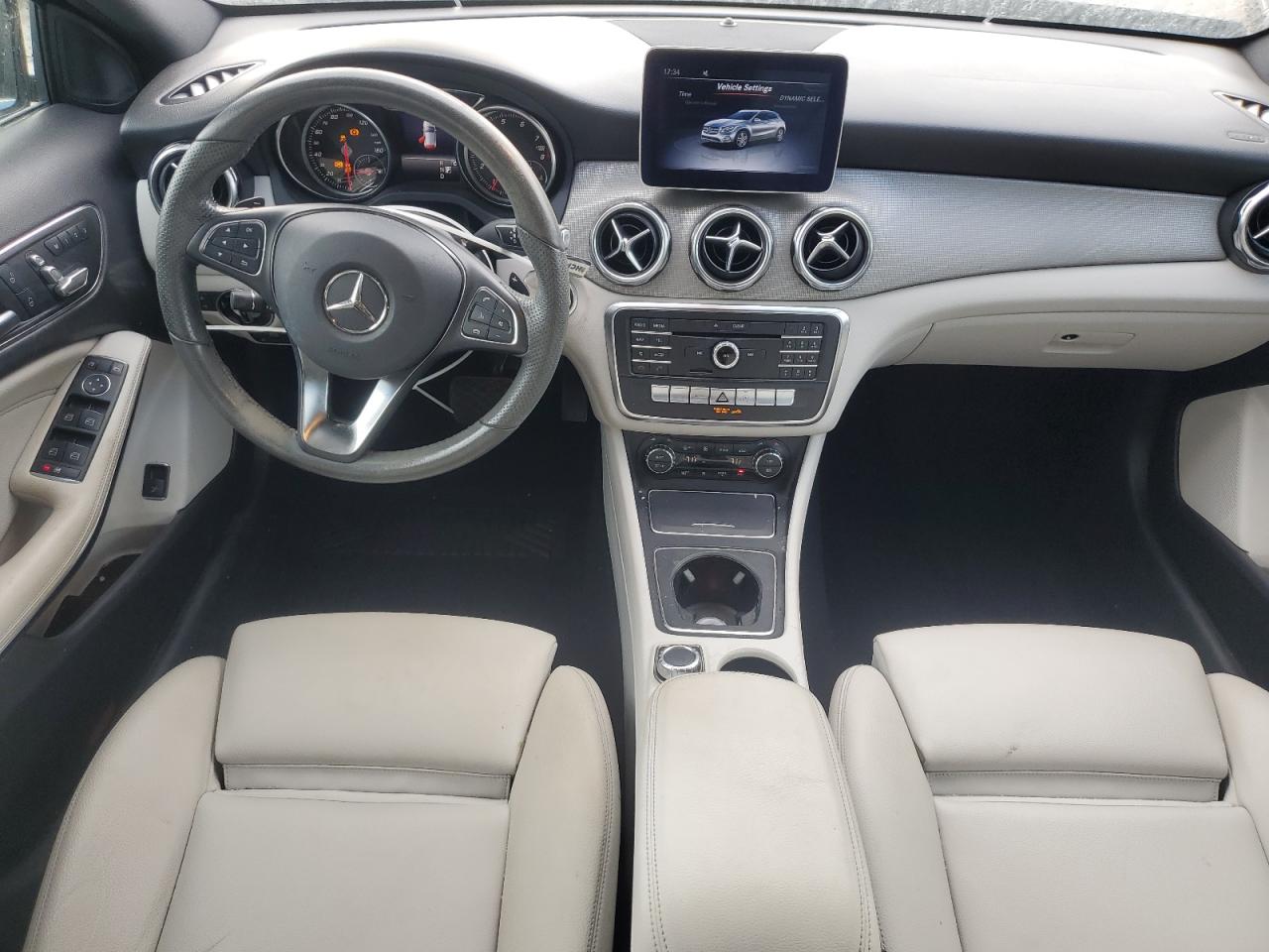 MERCEDES-BENZ GLA-CLASS 250