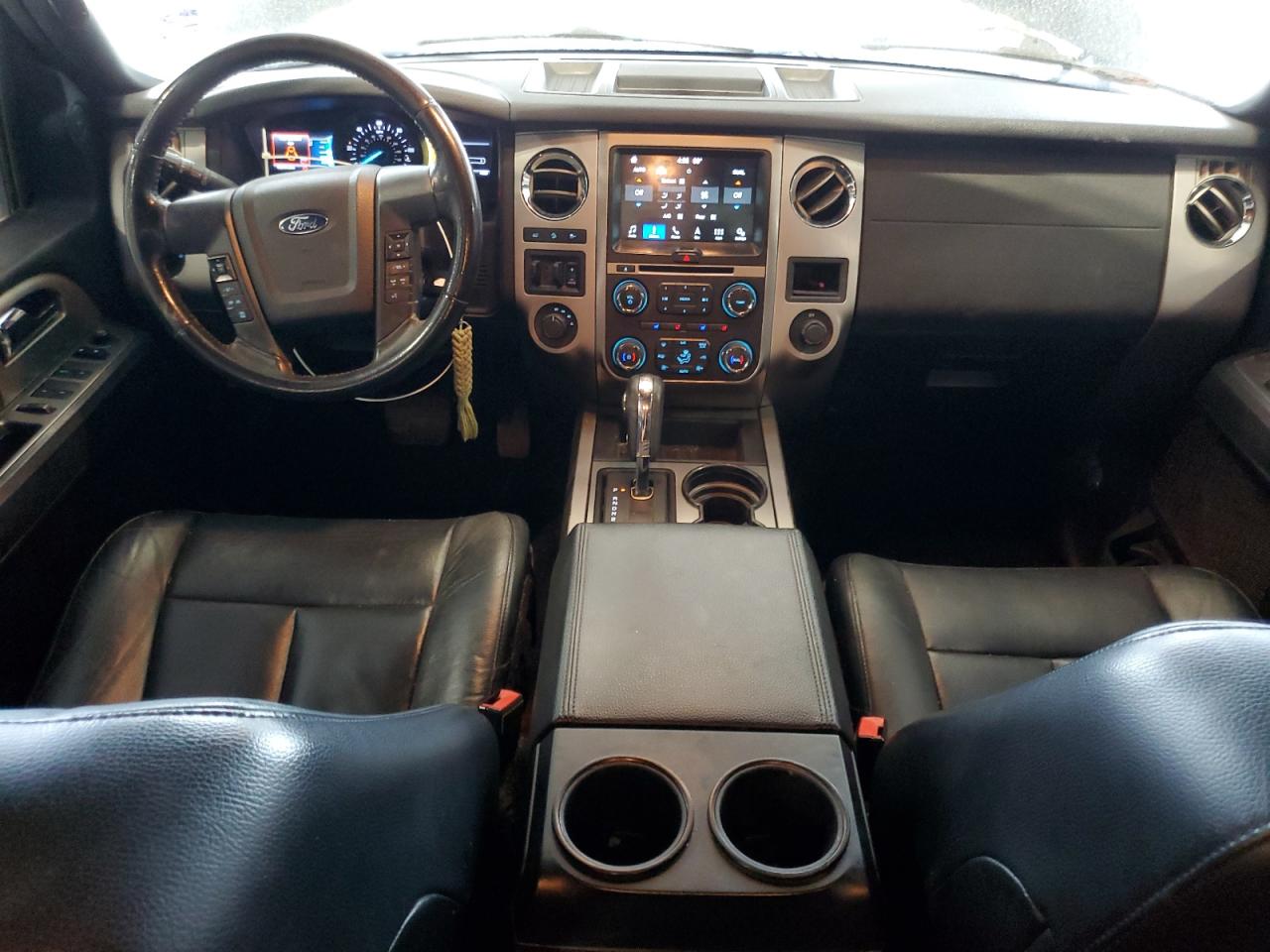 FORD EXPEDITION EL XLT