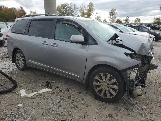 2011 TOYOTA SIENNA XLE - 5TDDK3DC2BS021790