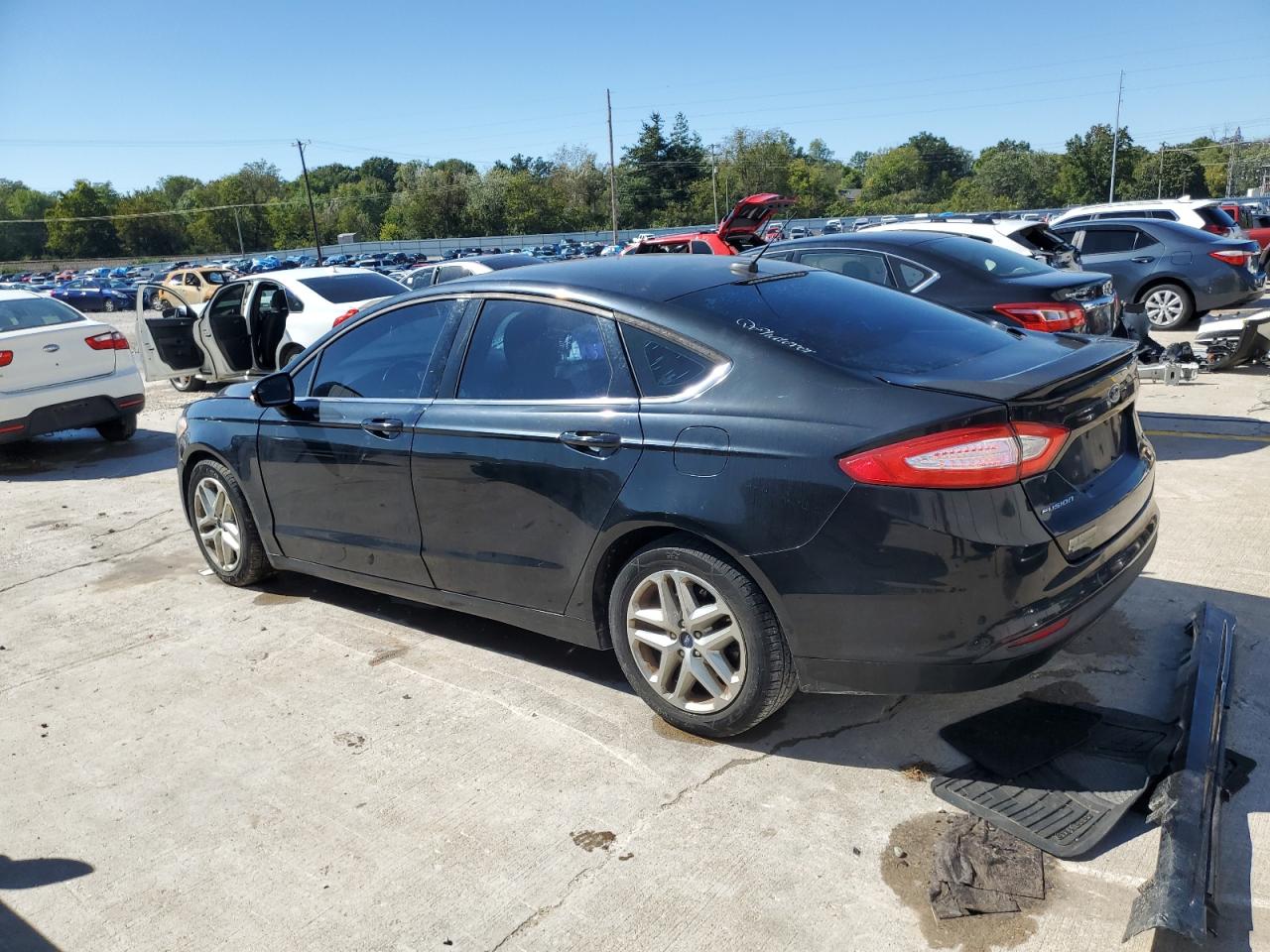 FORD FUSION SE