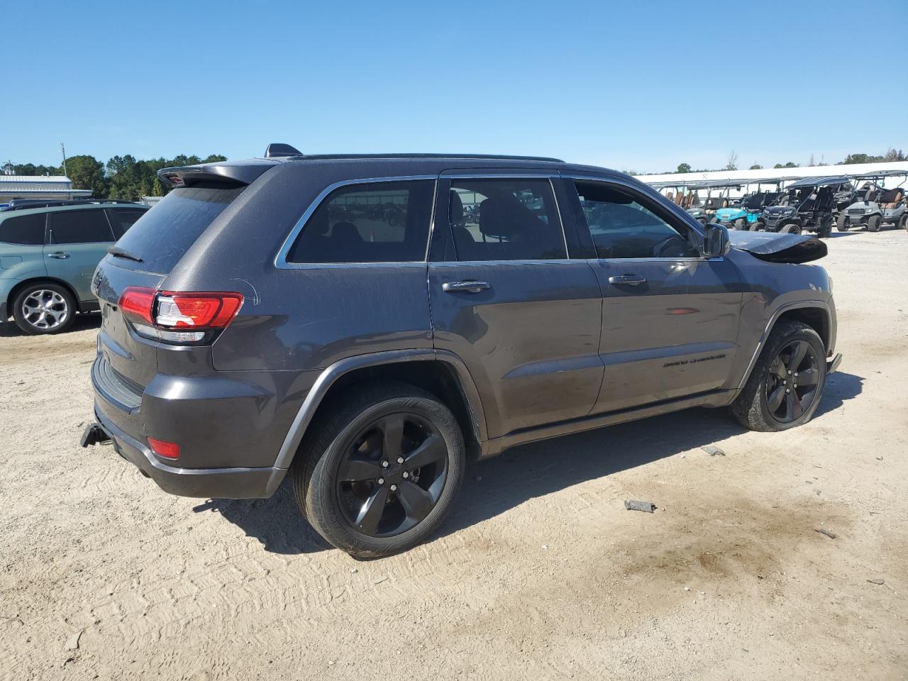 JEEP GRAND CHEROKEE LAREDO