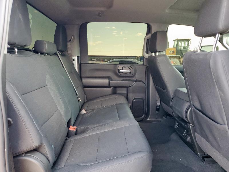 2025 CHEVROLET SILVERADO #3303047607