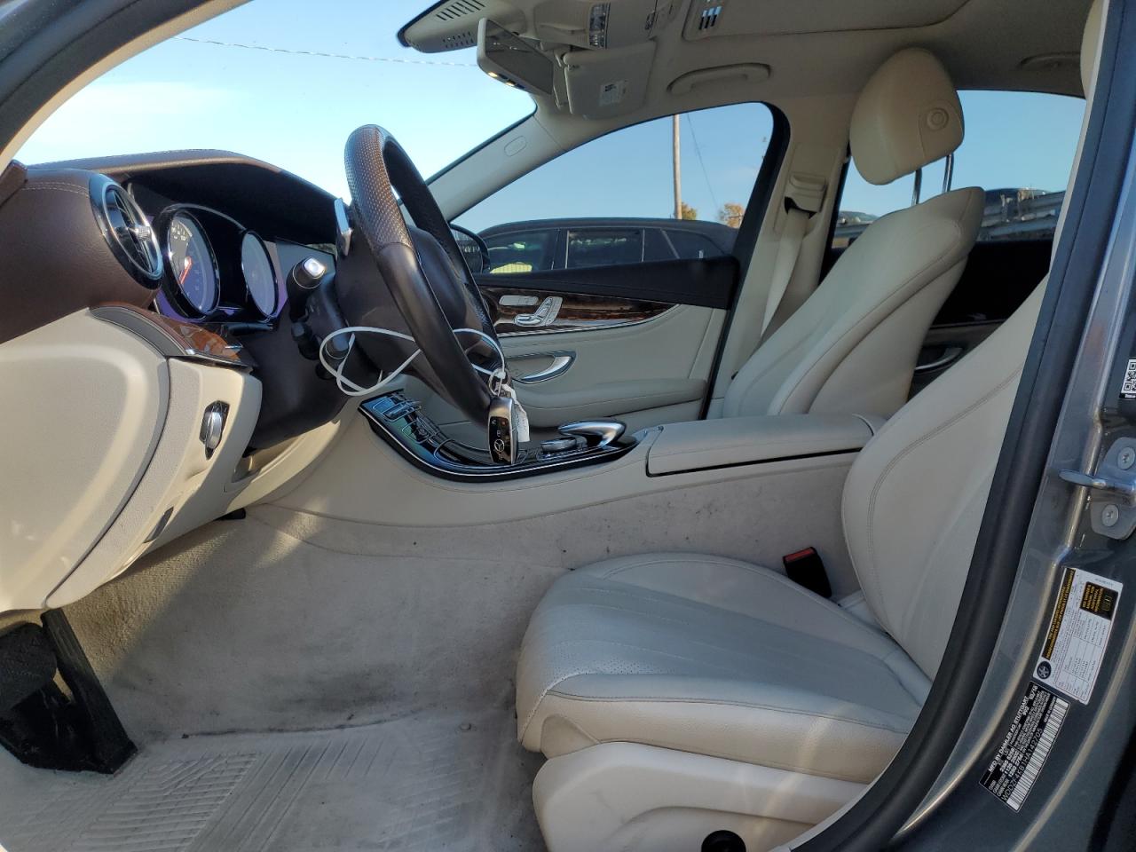 MERCEDES-BENZ E-CLASS 300 4MATIC