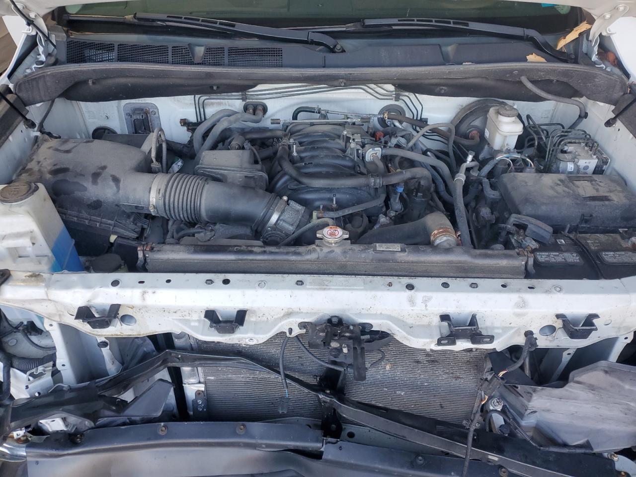 TOYOTA TUNDRA DOUBLE CAB SR