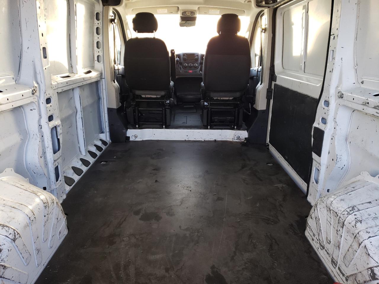 RAM PROMASTER 1500 STANDARD