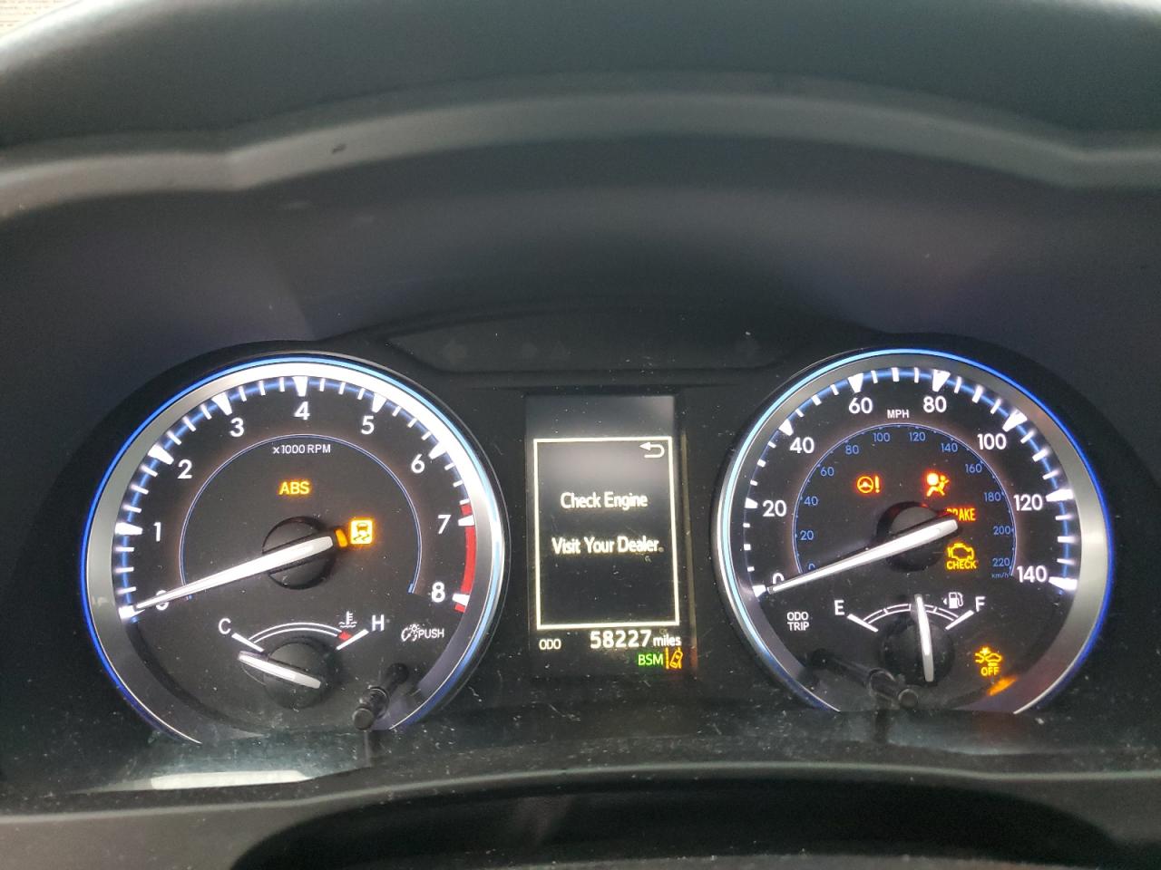 TOYOTA HIGHLANDER SE