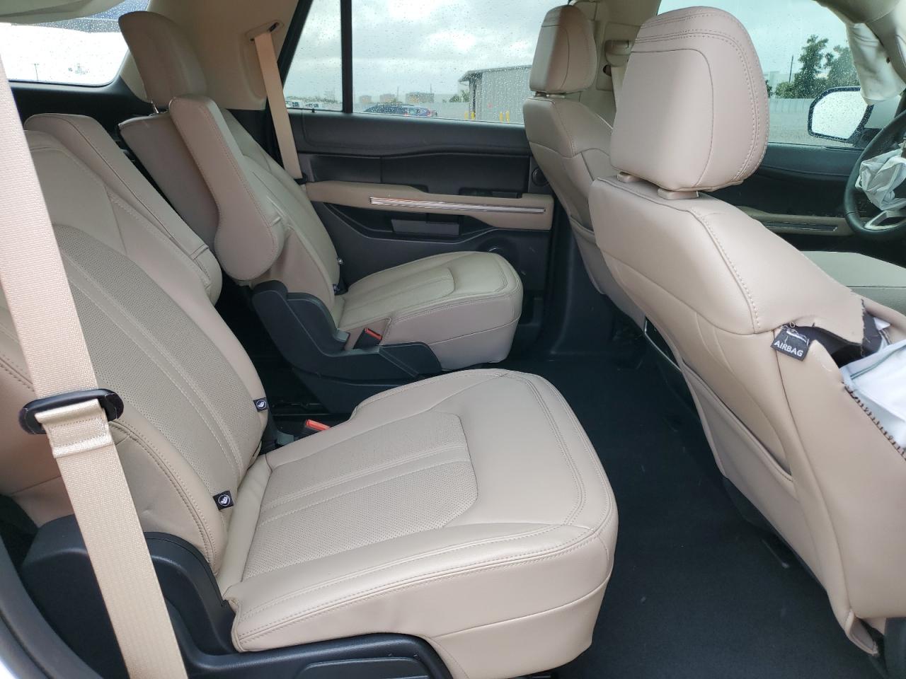 FORD EXPEDITION LIMITED