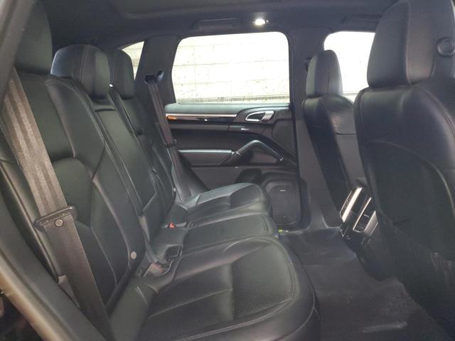 2017 PORSCHE CAYENNE SE WP1AE2A29HLA73779