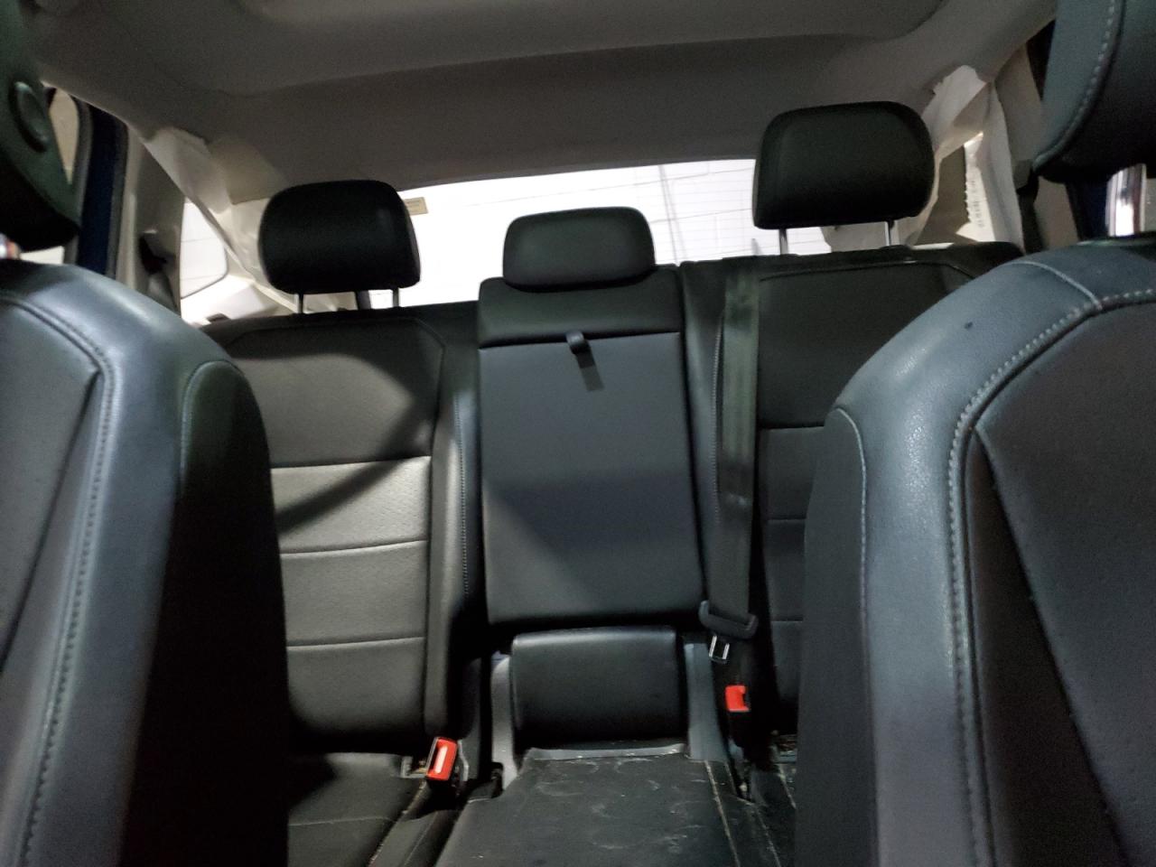 VOLKSWAGEN TIGUAN SE