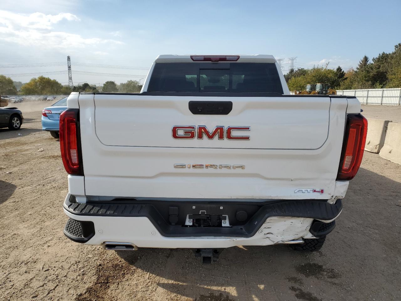 GMC SIERRA K1500 AT4