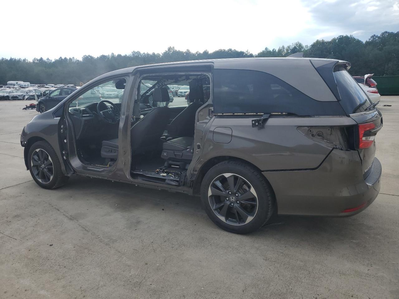 HONDA ODYSSEY ELITE