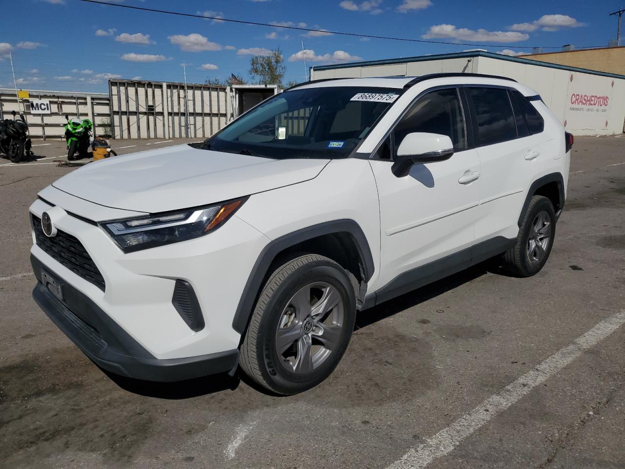 TOYOTA RAV4 XLE