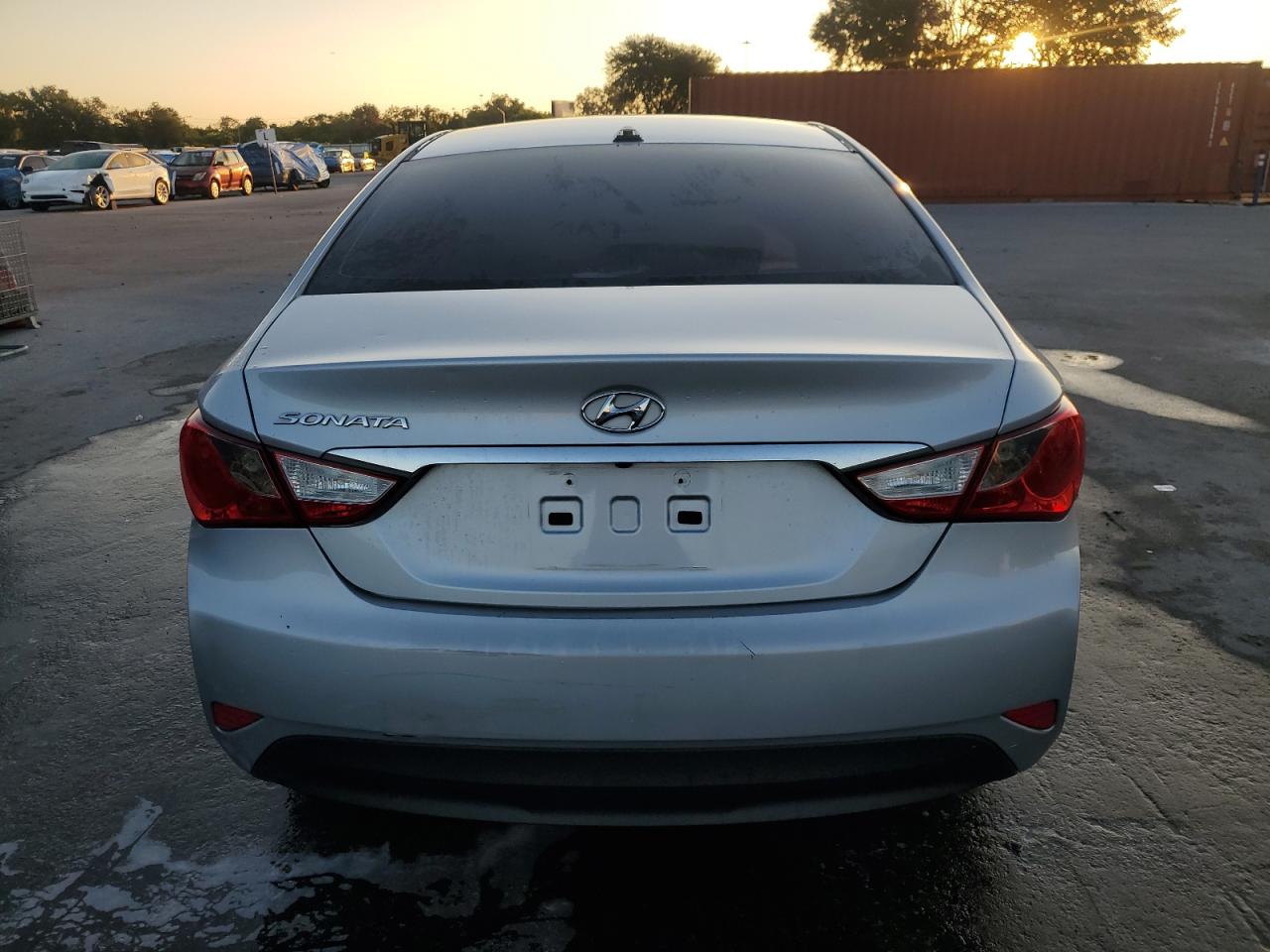 HYUNDAI SONATA GLS