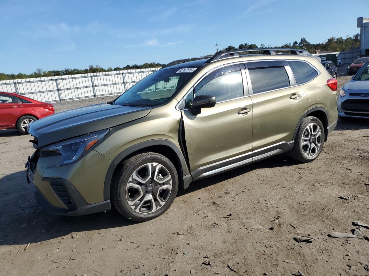  Salvage Subaru Ascent