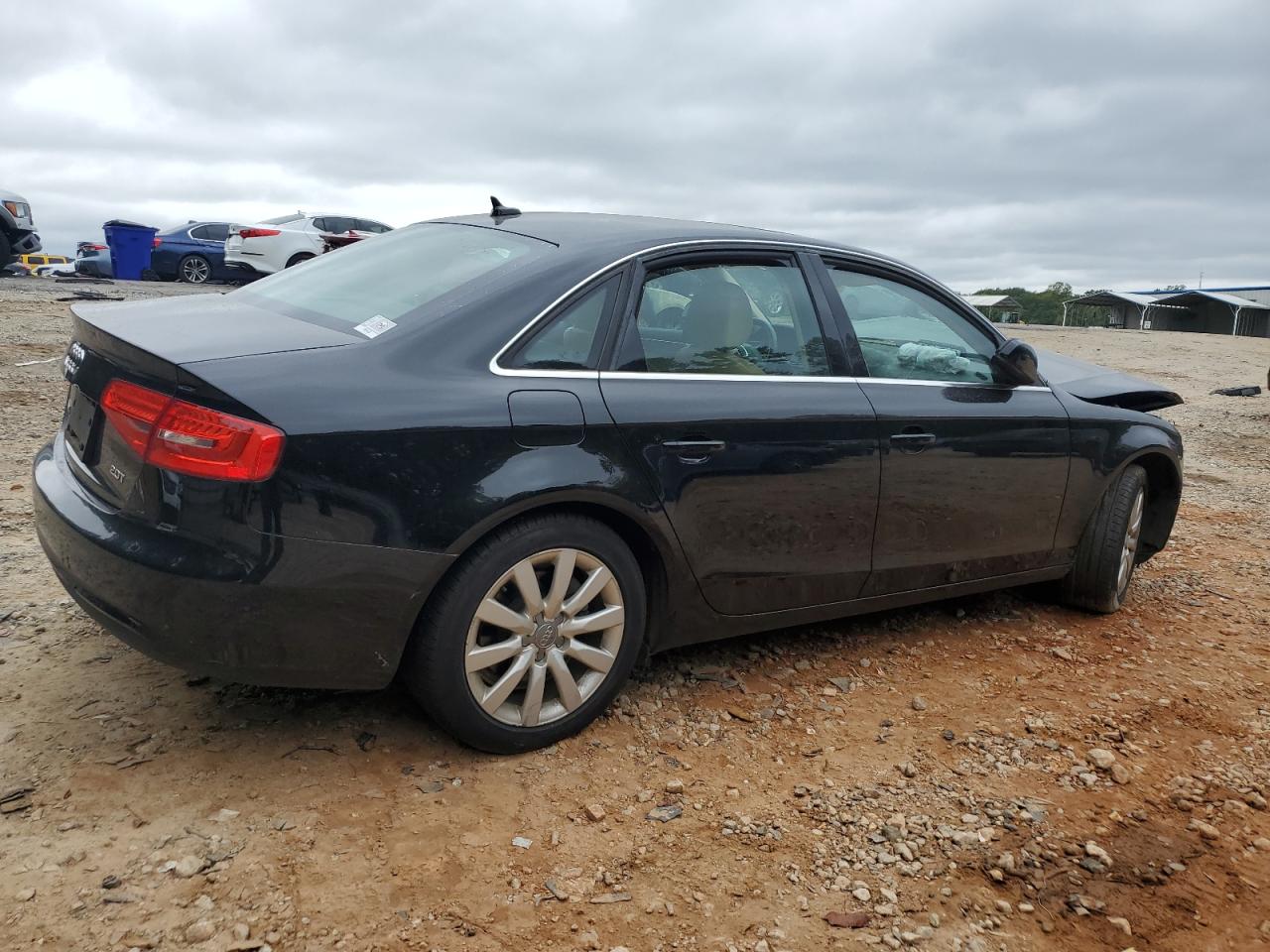 AUDI A4 PREMIUM