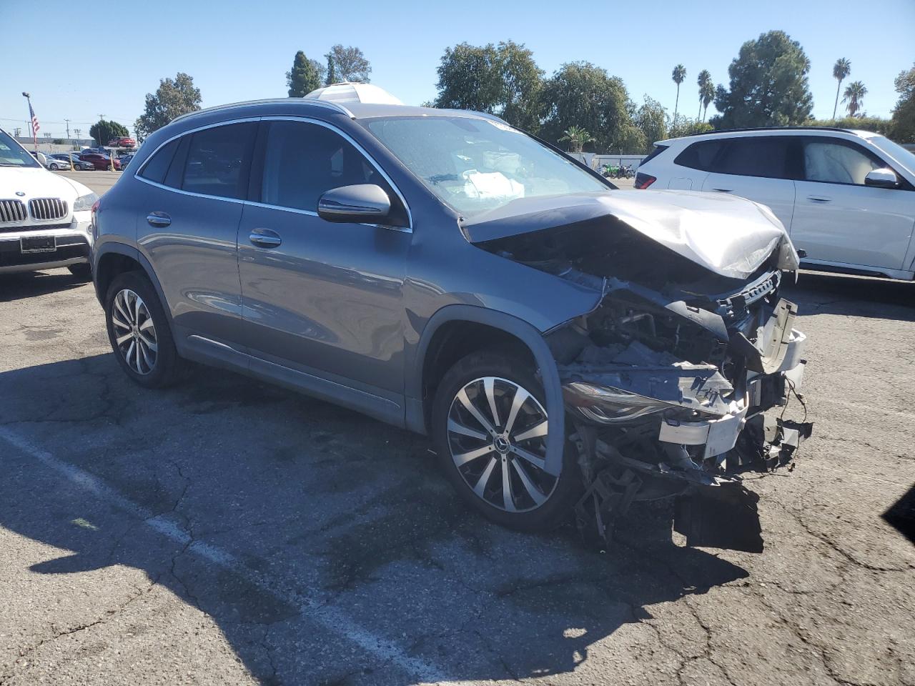 MERCEDES-BENZ GLA-CLASS 250