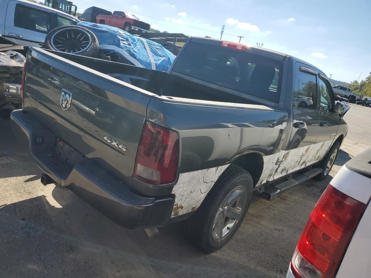 RAM 1500 ST