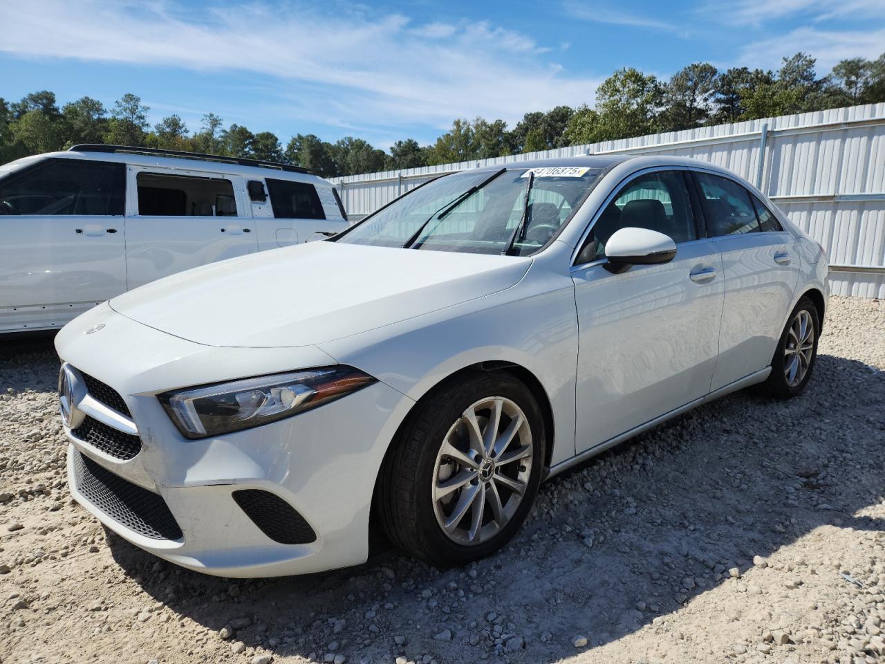 MERCEDES-BENZ A-CLASS 220