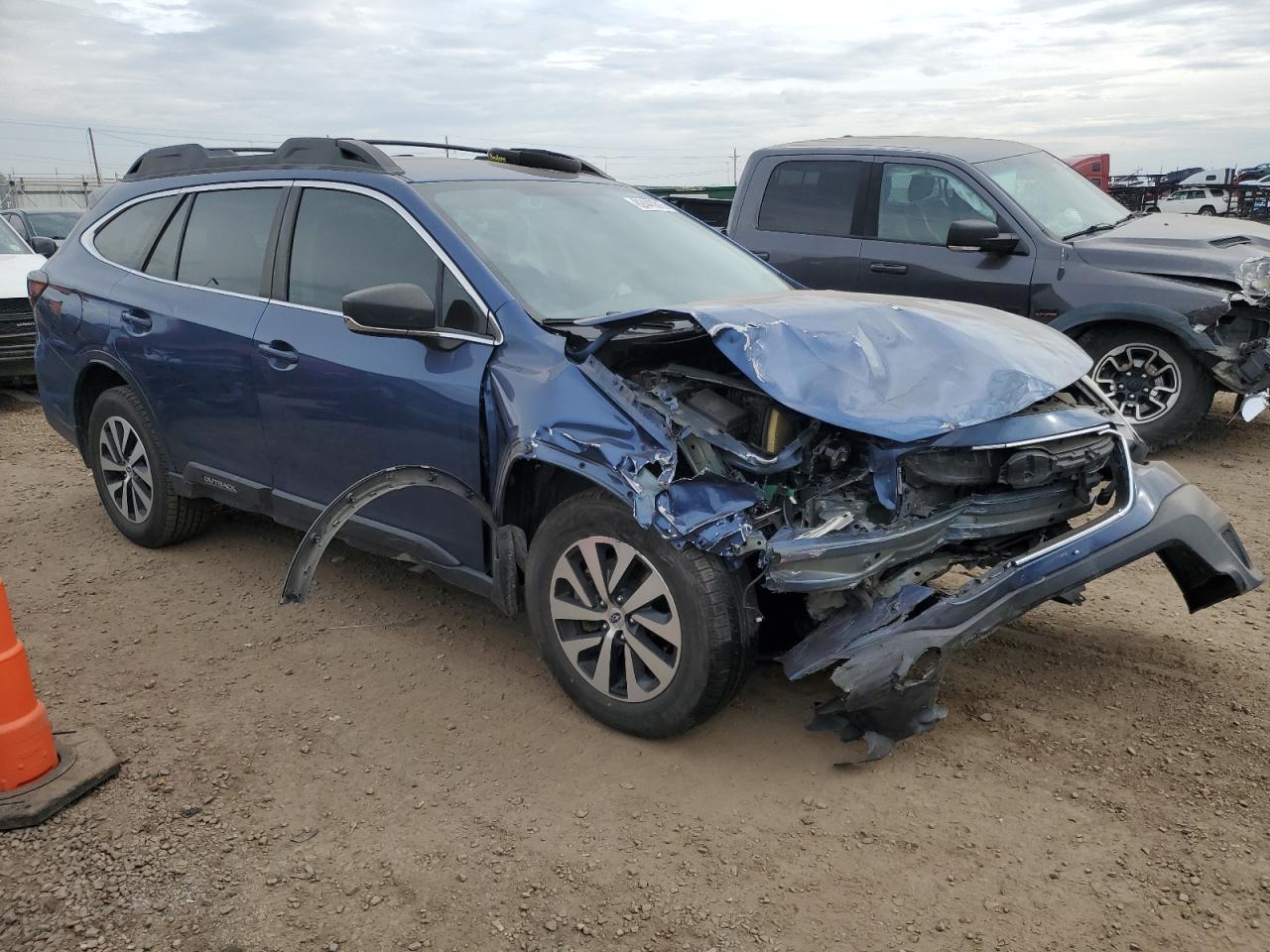 SUBARU LEGACY OUTBACK