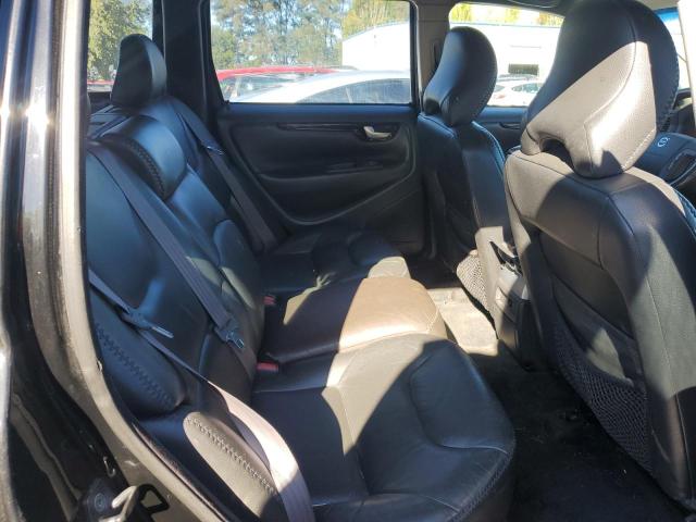 2002 VOLVO V70 XC #3284574353