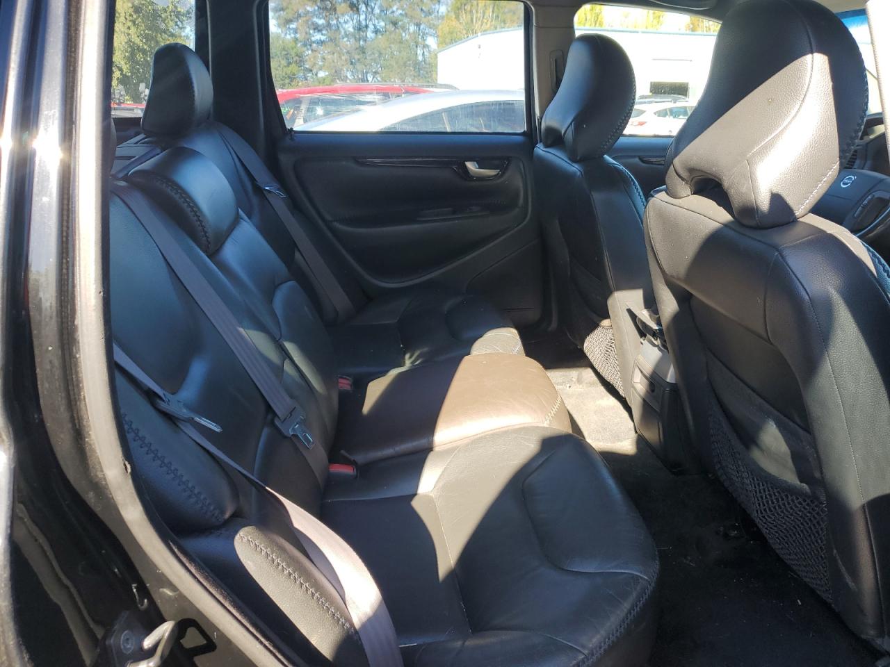 Lot #3284574353 2002 VOLVO V70 XC