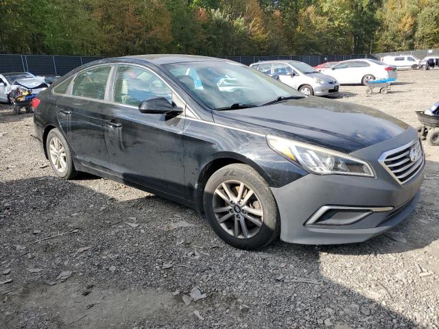 2016 HYUNDAI SONATA SE 5NPE24AF4GH282585