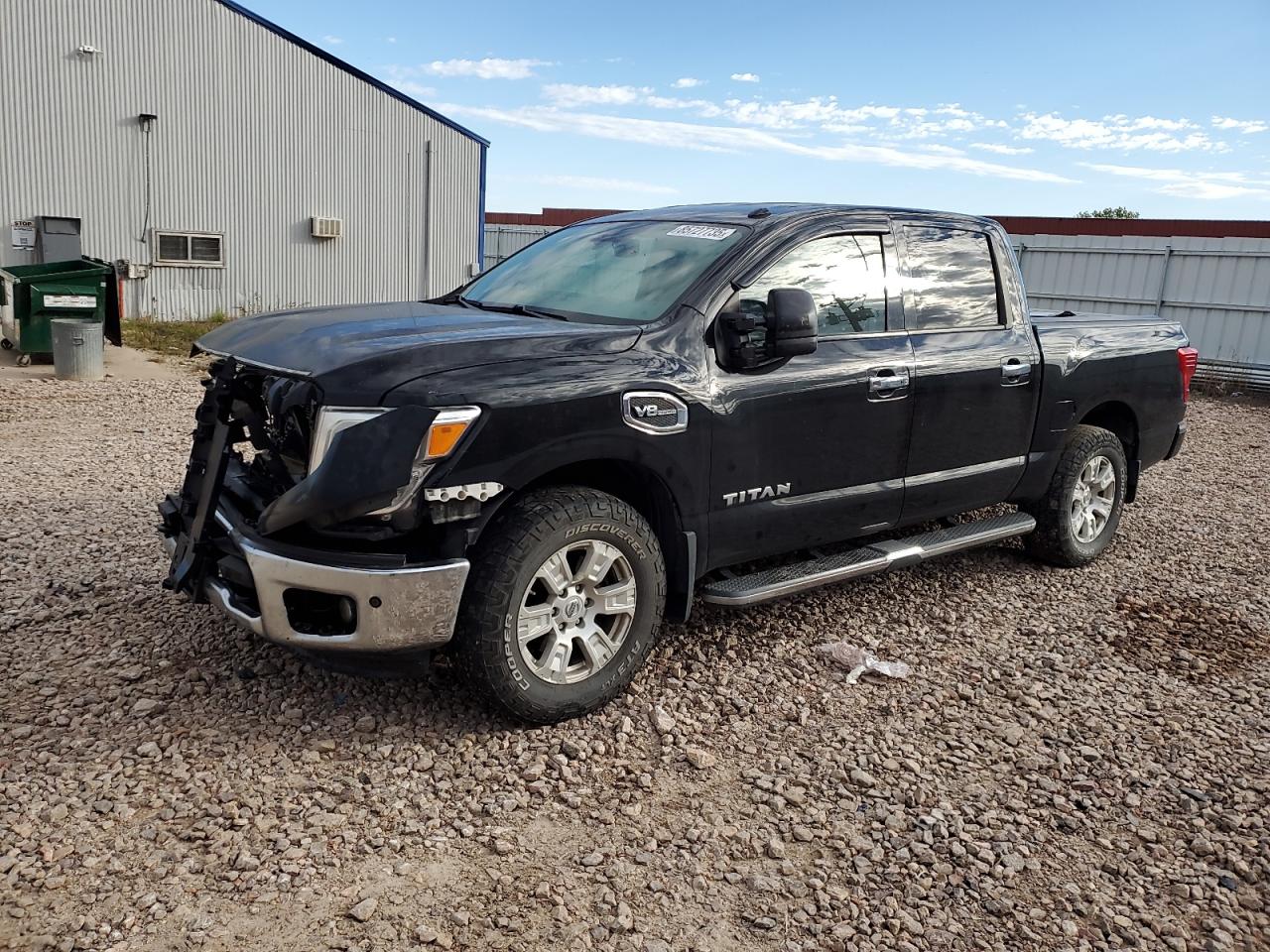 NISSAN TITAN SV