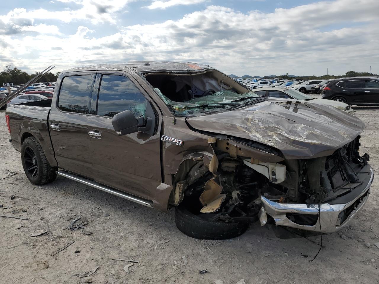 FORD F-150 SUPERCREW