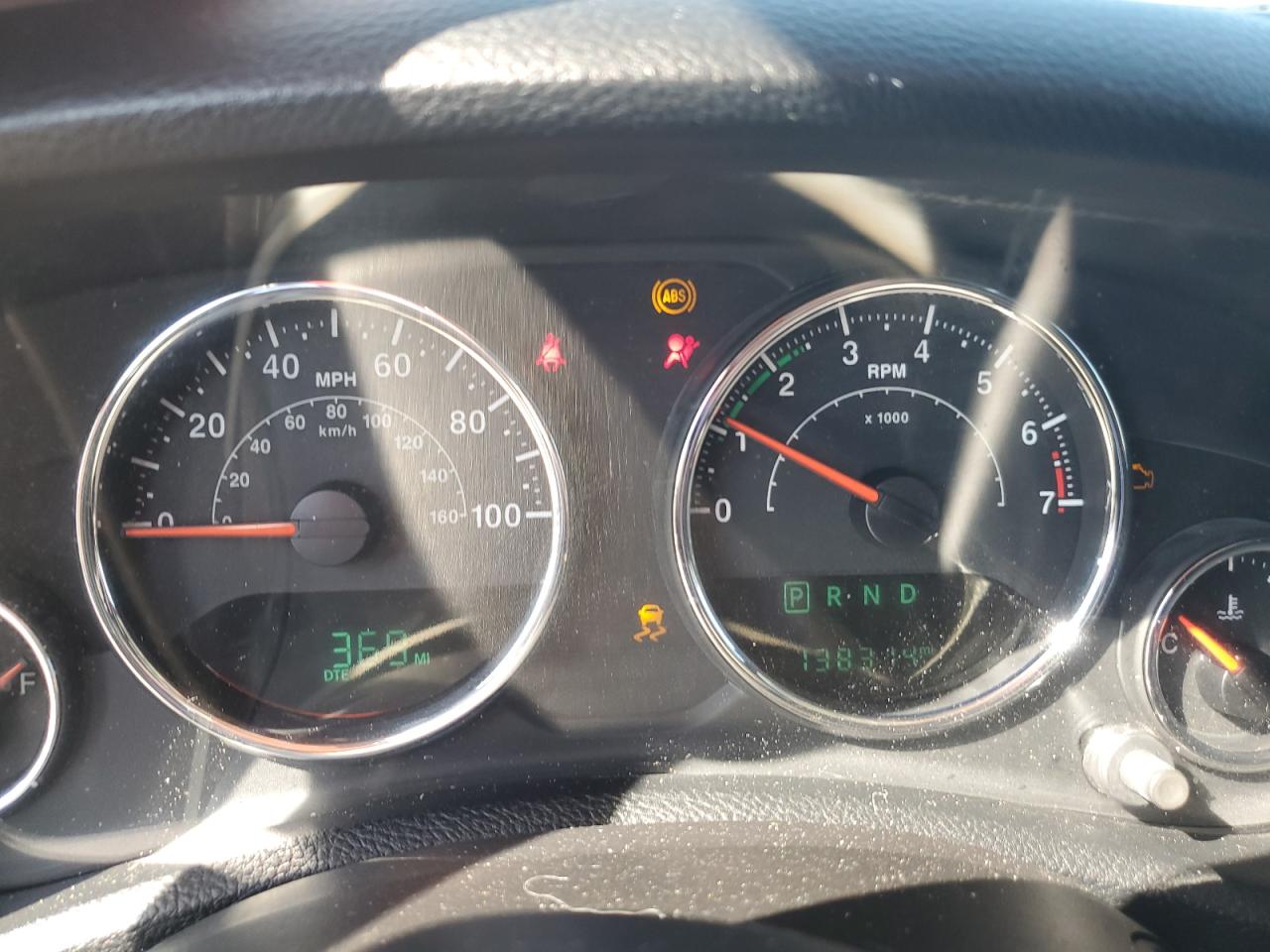 JEEP WRANGLER SAHARA