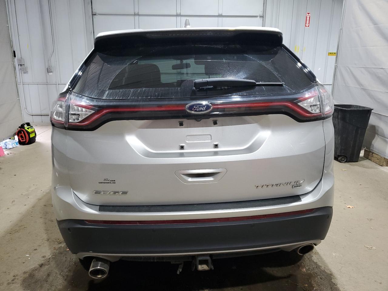 FORD EDGE TITANIUM
