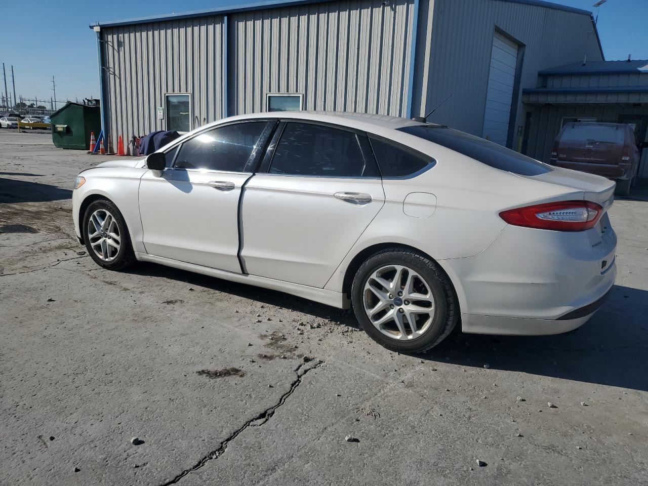 FORD FUSION SE