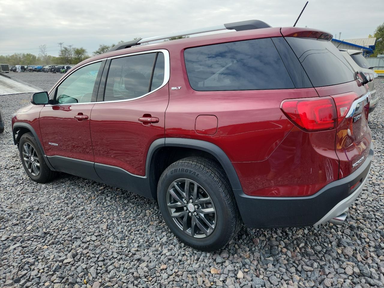 GMC ACADIA SLT-1