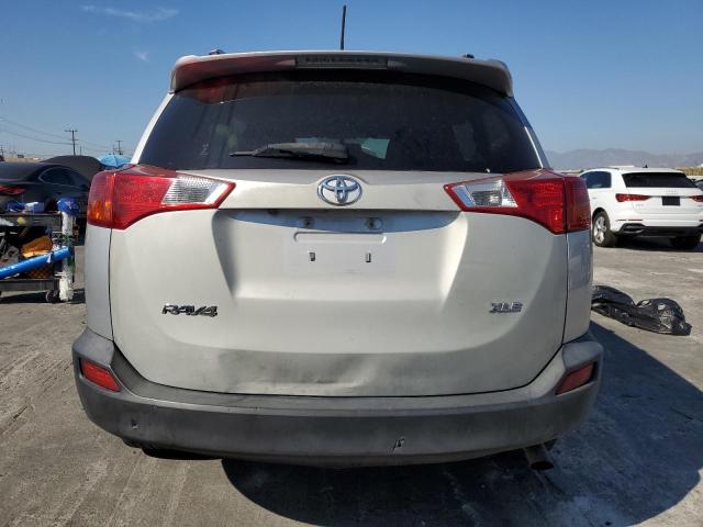 2015 TOYOTA RAV4 XLE - JTMWFREV1FD060193