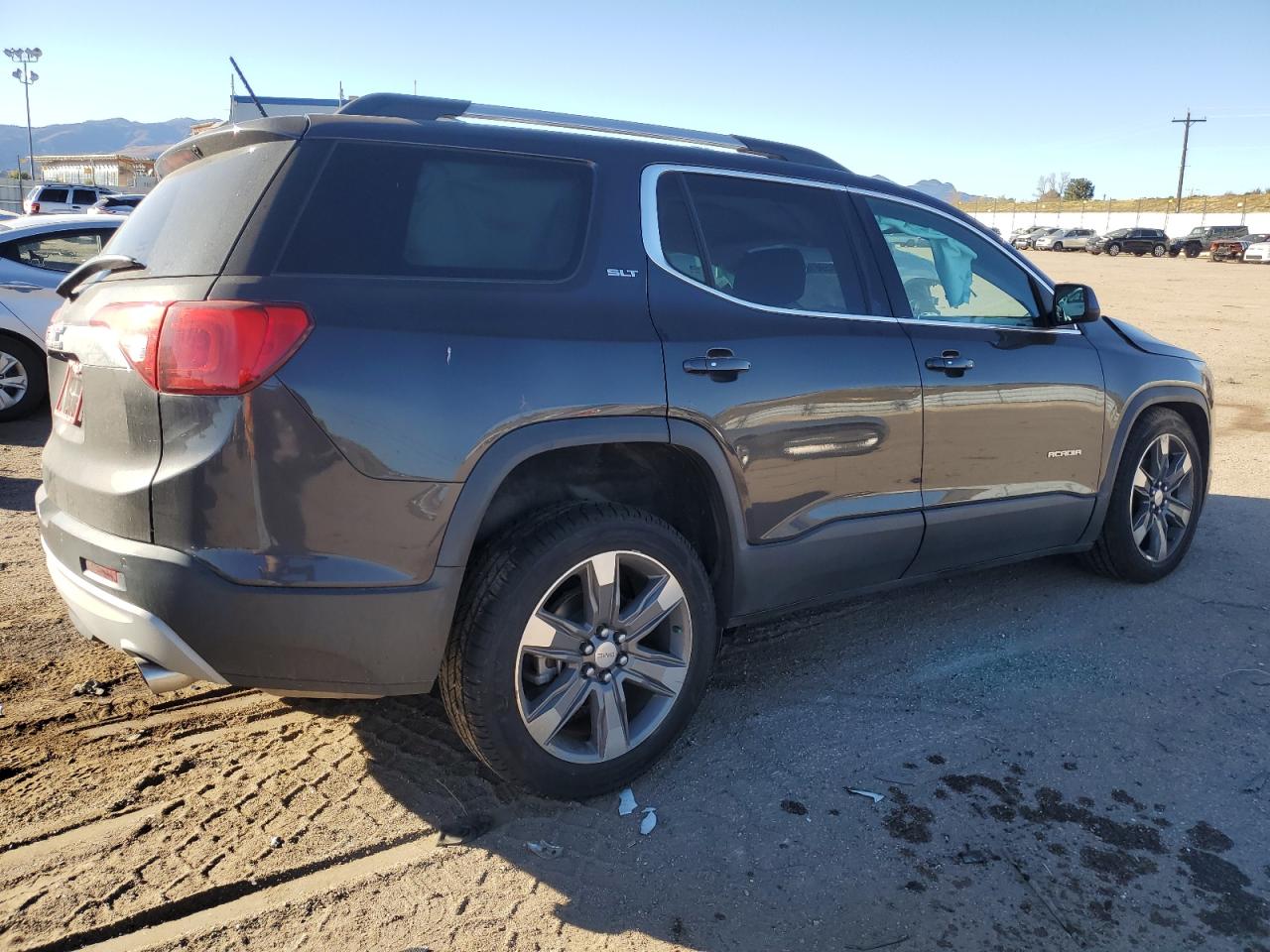 GMC ACADIA SLT-2