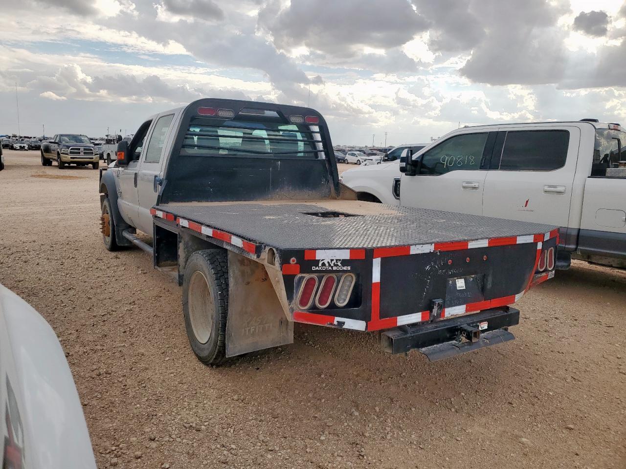 FORD F-550 SUPER DUTY