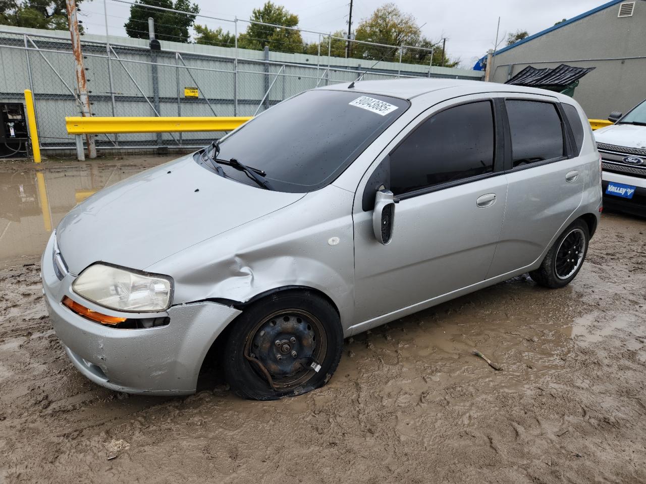 Lot #3290565769 2005 CHEVROLET AVEO BASE