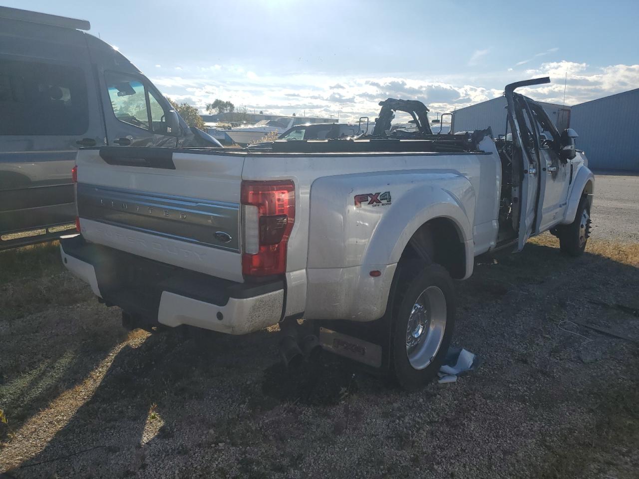 FORD F-450 SUPER DUTY