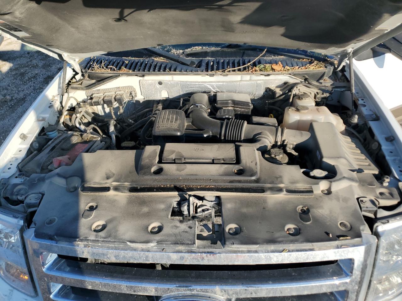 FORD EXPEDITION EL XLT