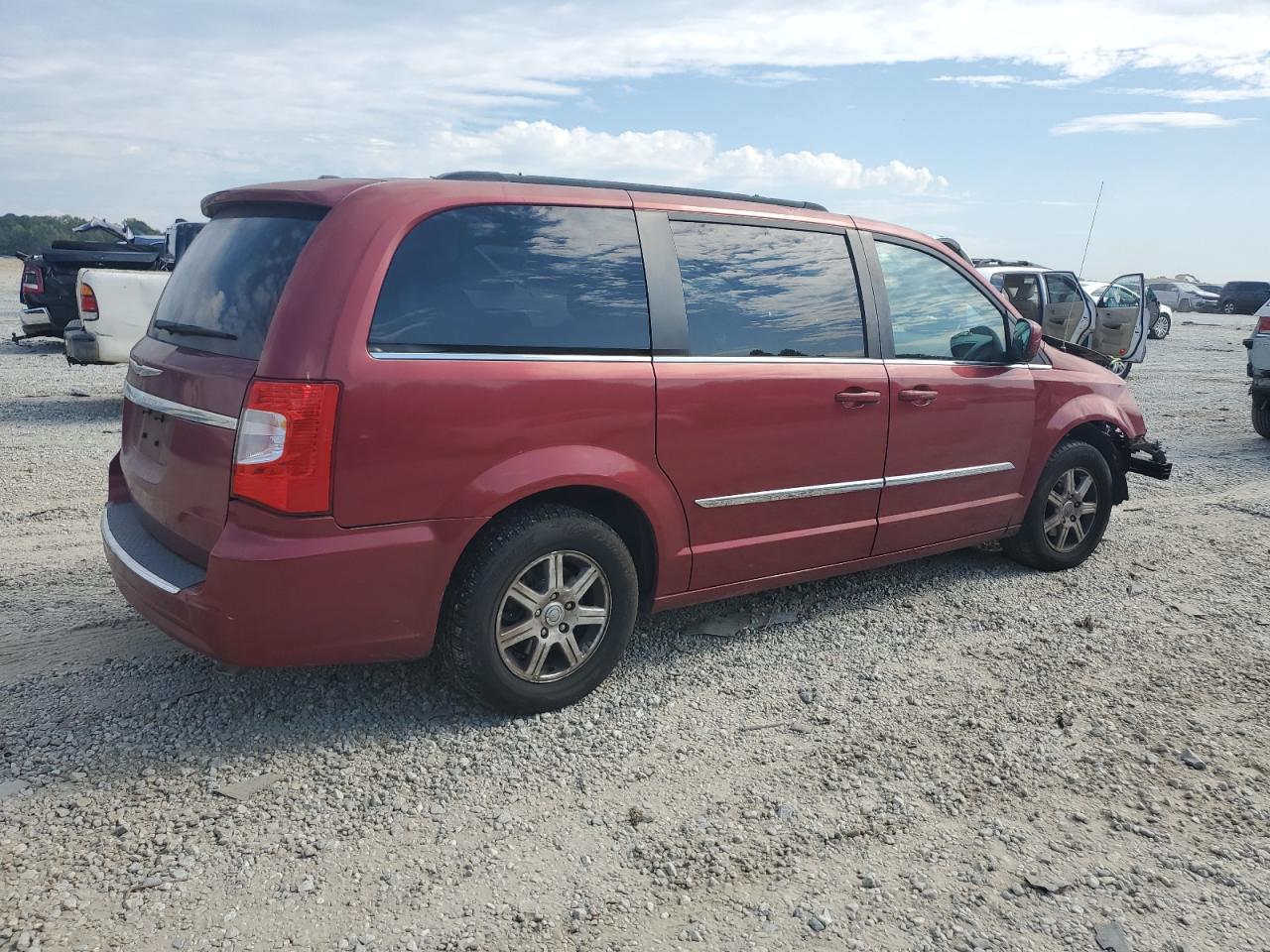 CHRYSLER TOWN & COUNTRY TOURING