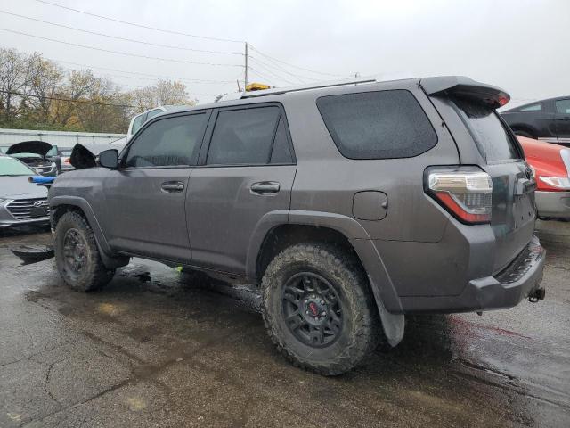 2015 TOYOTA 4RUNNER SR - JTEBU5JR6F5268131