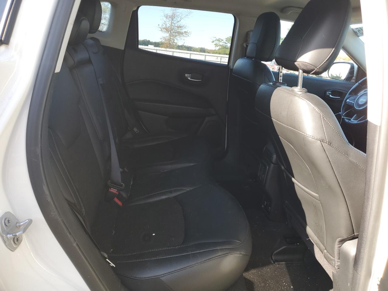 JEEP COMPASS LATITUDE