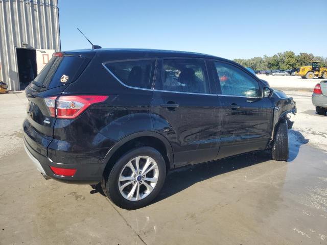 2017 FORD ESCAPE SE - 1FMCU0GD8HUD07765