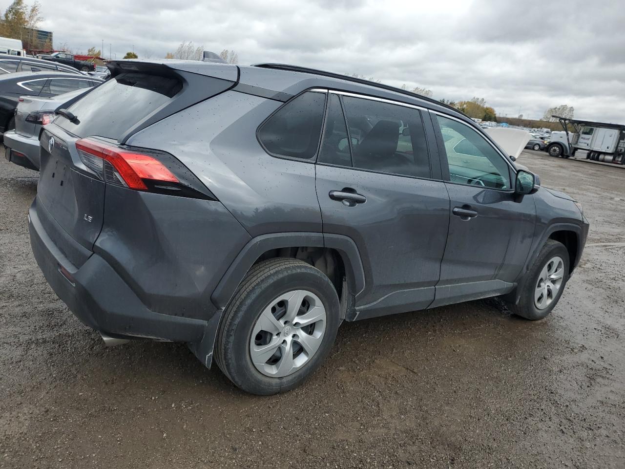 TOYOTA RAV4 LE