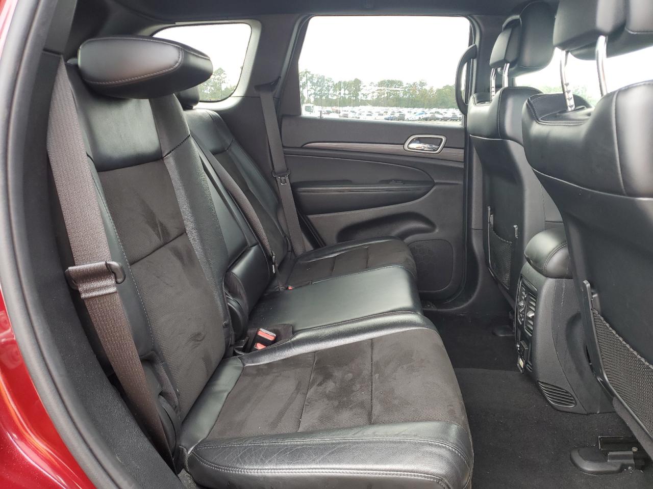 JEEP GRAND CHEROKEE LAREDO