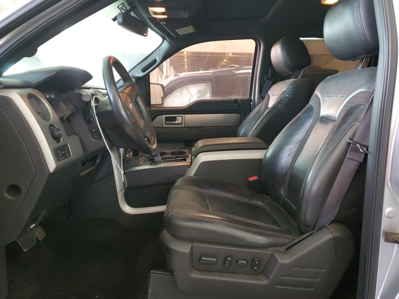 FORD F-150 SVT RAPTOR