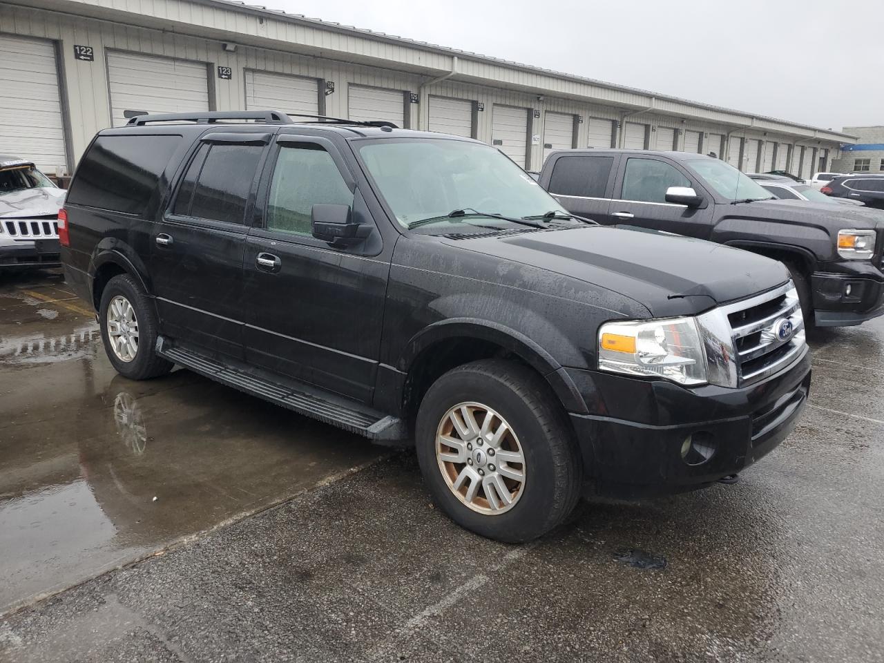 FORD EXPEDITION EL XLT