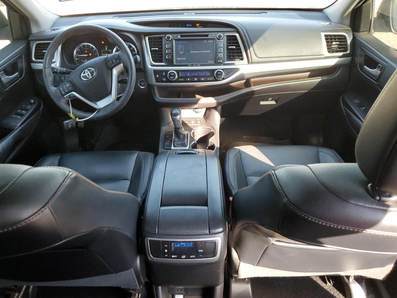 TOYOTA HIGHLANDER XLE