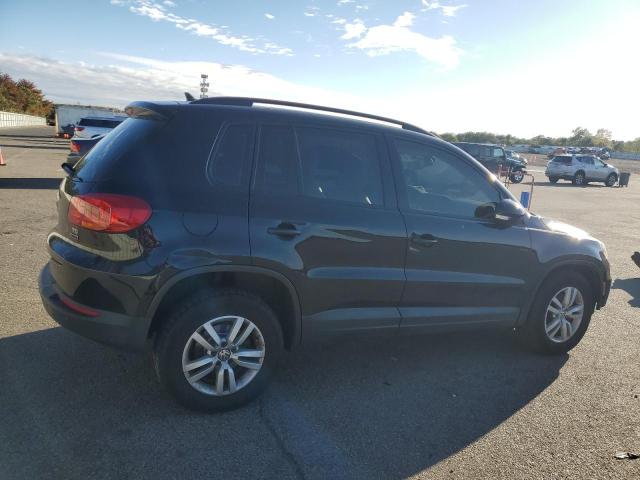 2017 VOLKSWAGEN TIGUAN S WVGBV7AX0HK010926